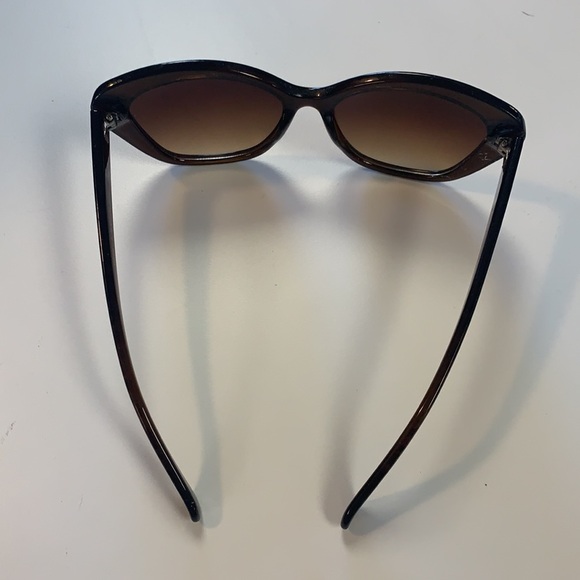 Circus by Sam Edelman cat eye sunglasses tortoise color - Picture 2 of 10
